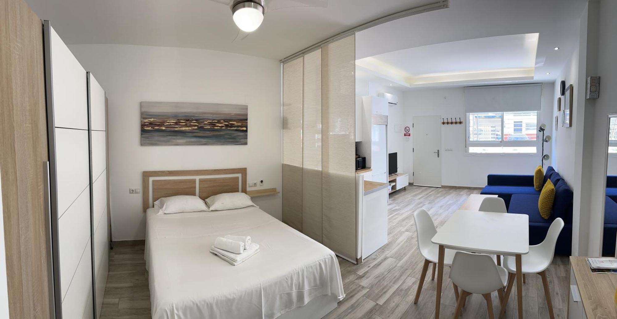 Estudio Eugenio Gross Apartment Malaga Bagian luar foto
