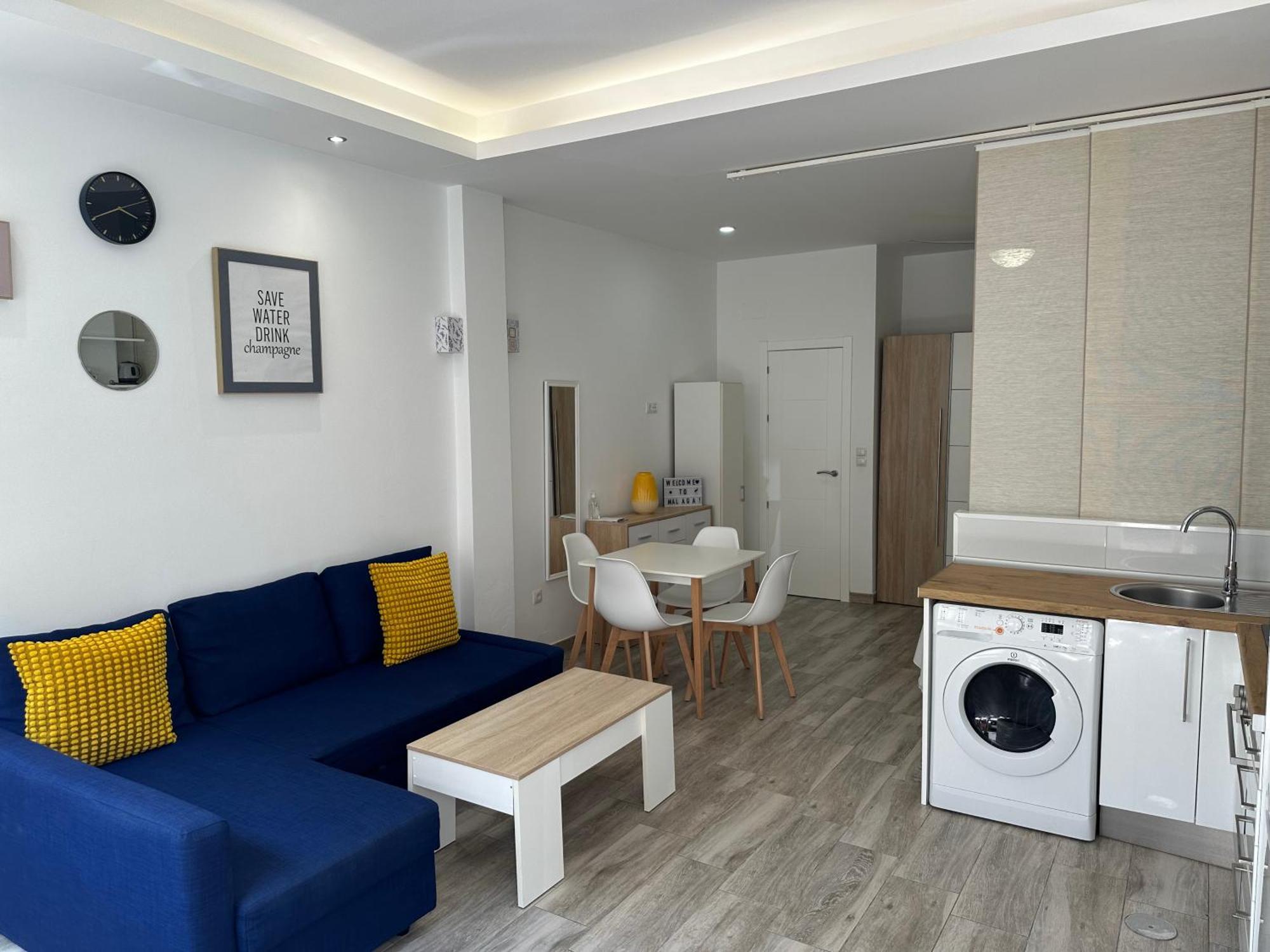 Estudio Eugenio Gross Apartment Malaga Bagian luar foto