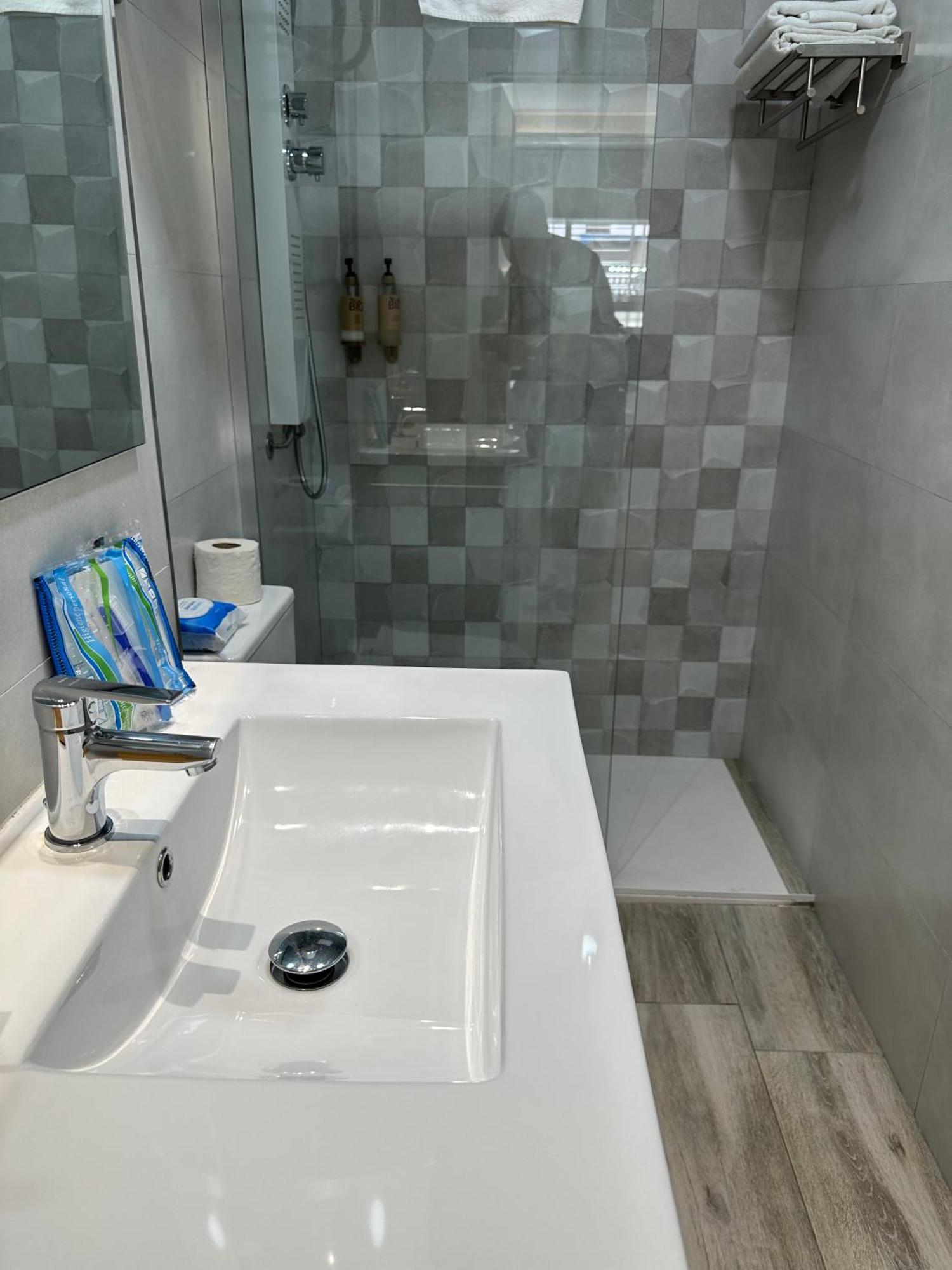 Estudio Eugenio Gross Apartment Malaga Bagian luar foto